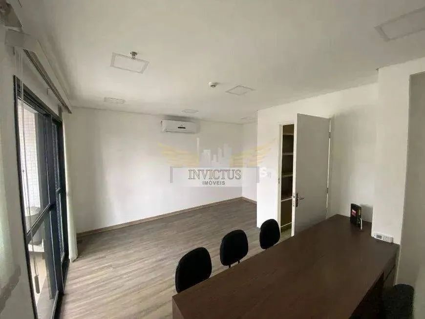 Sala Comercial no Edifício New London para Comprar, 36m² - Bairro Jardim, Santo André/SP.