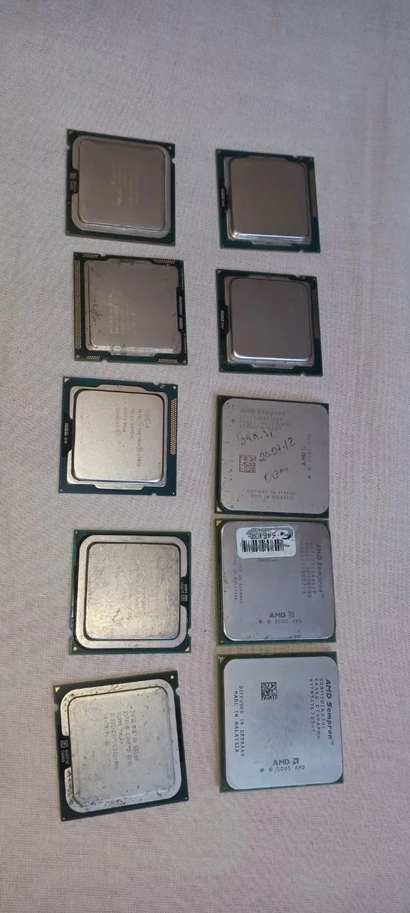 Mas de 10 processadores de várias variedades tudo por 80