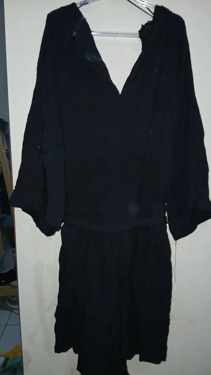 Macacão preto com manga 3/4 - Foto 3