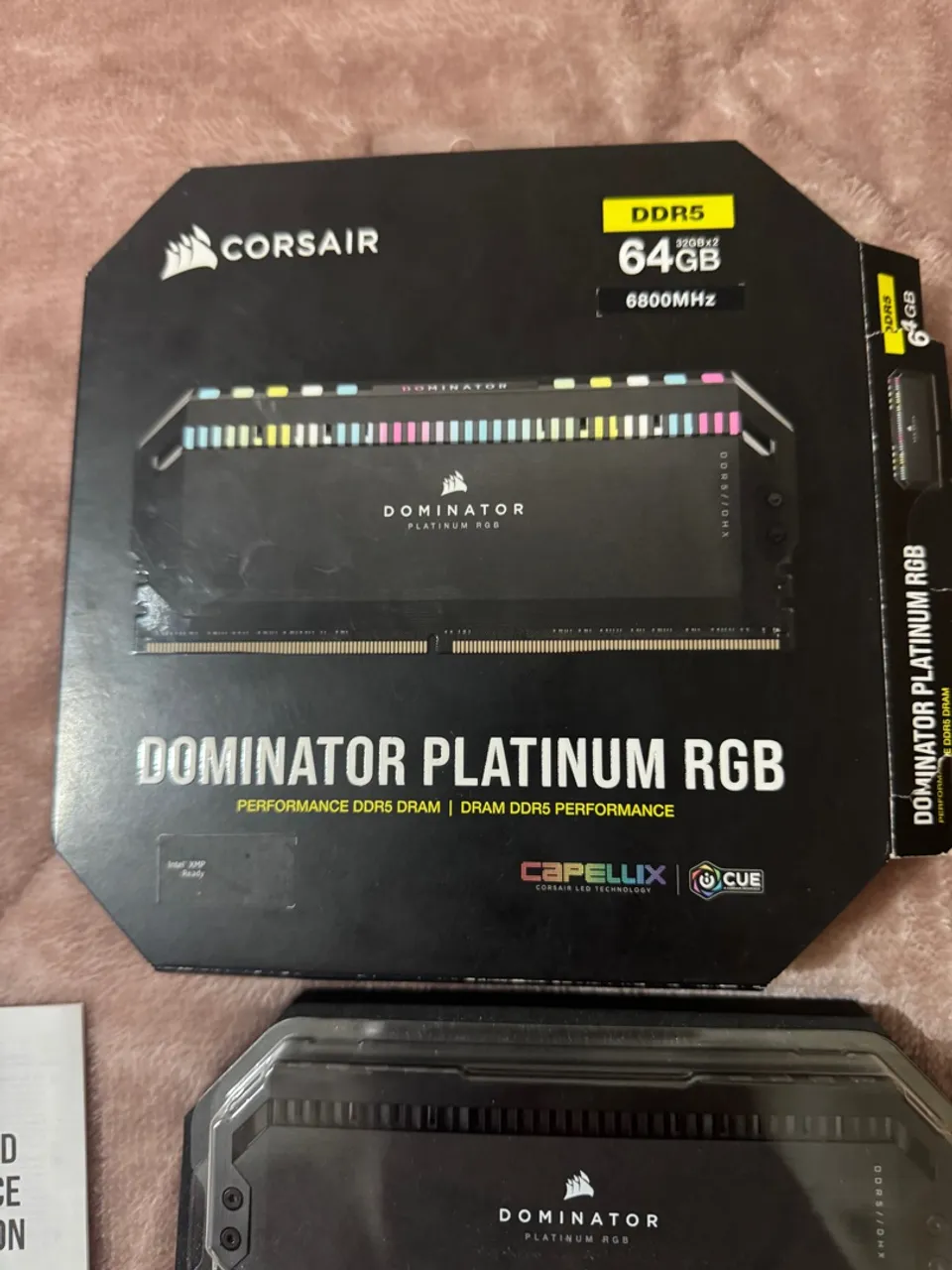 64gb Corsair Dominator Platinum RGB DDR5 6800MHz