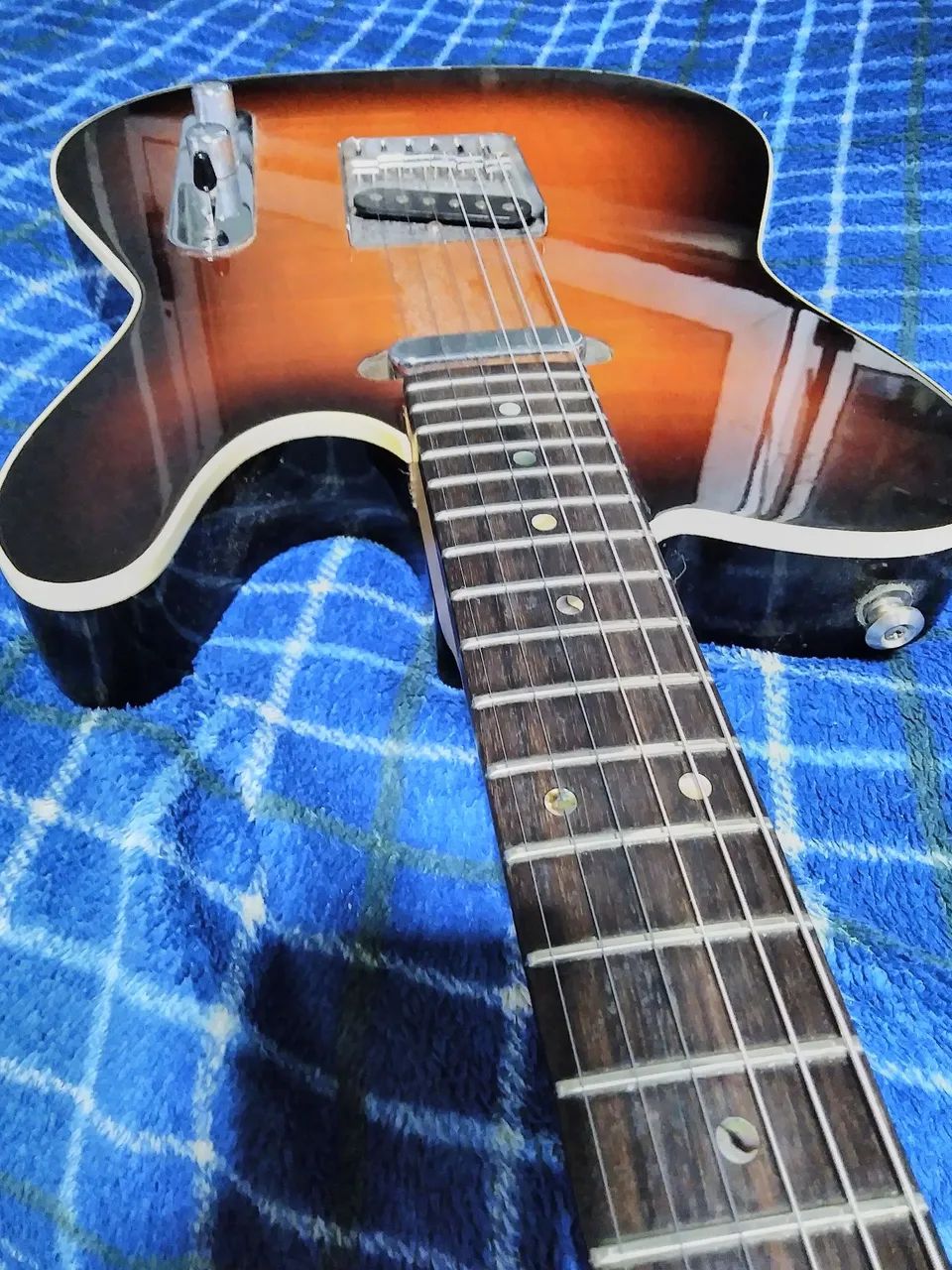 Guitarra Sunburst Telecaster - Foto 4