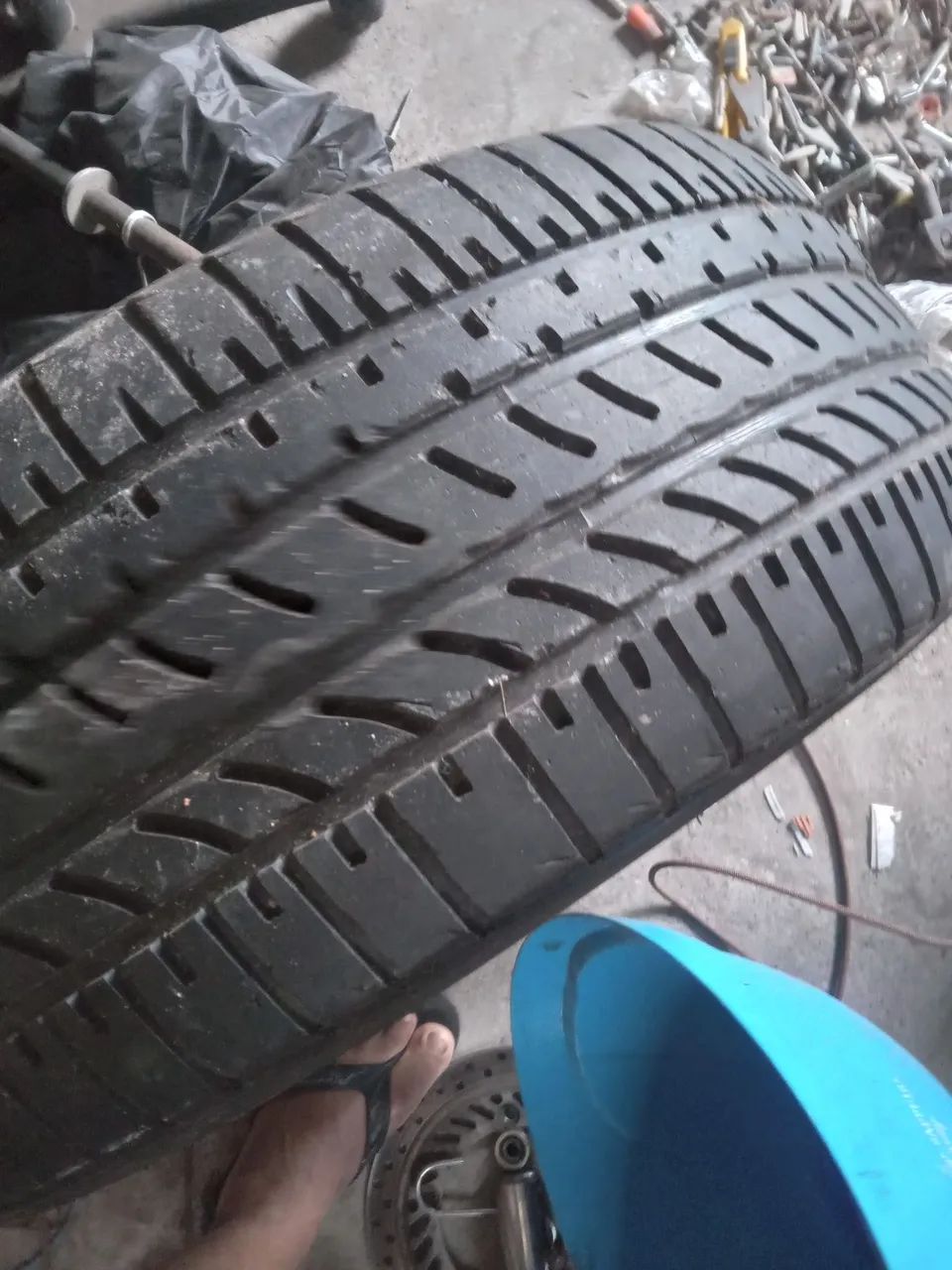 Pneu 225x55x18  meia vida  - Foto 6