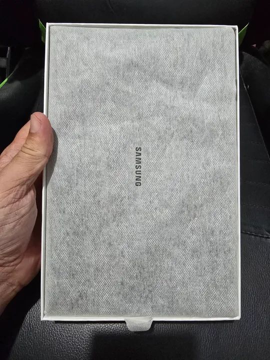 Tablet Samsung Galaxy Tab A8 64gb 4g na caixa completo.  - Foto 2