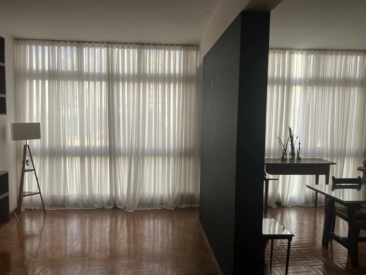 Apartamento Reformado para Aluguel - Edifício JK, Bloco A, 7º Andar