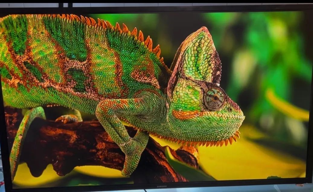 Vendo tv Samsung 43? smart  - Foto 3
