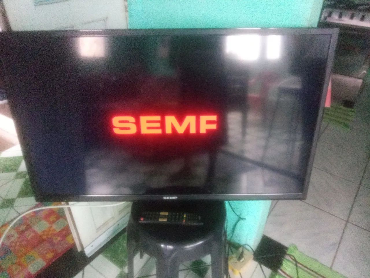 Tv.   Semp.  Toshiba.  De.  39.  Polegadas.  Led.  Leia.   - Foto 2