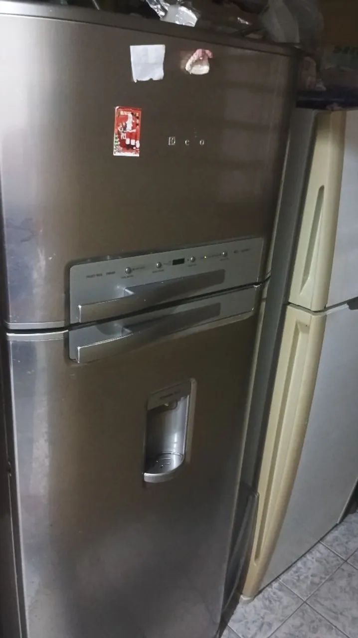 Desapego geladeira mudança 