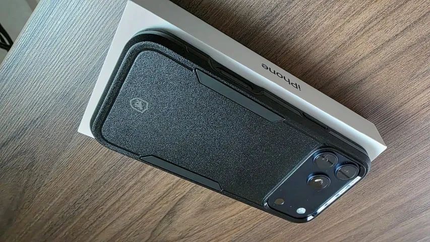 IPhone 17 Pro Max Estado de zero - bateria 100% Acessorios - Foto 4