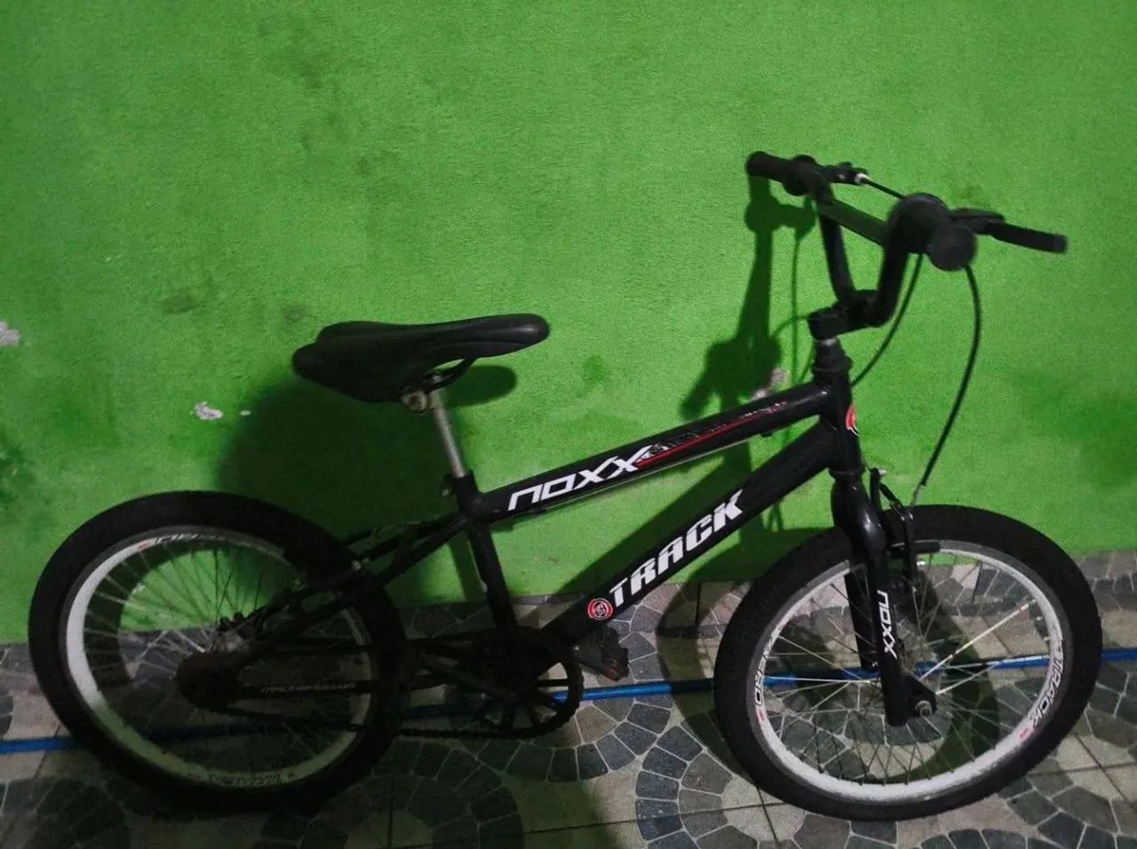 Bicicleta track inoxx infantil aro 20