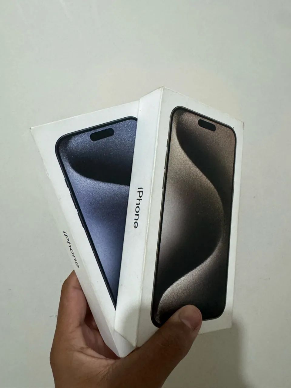 iPhone 15 Pro Max - Foto 2