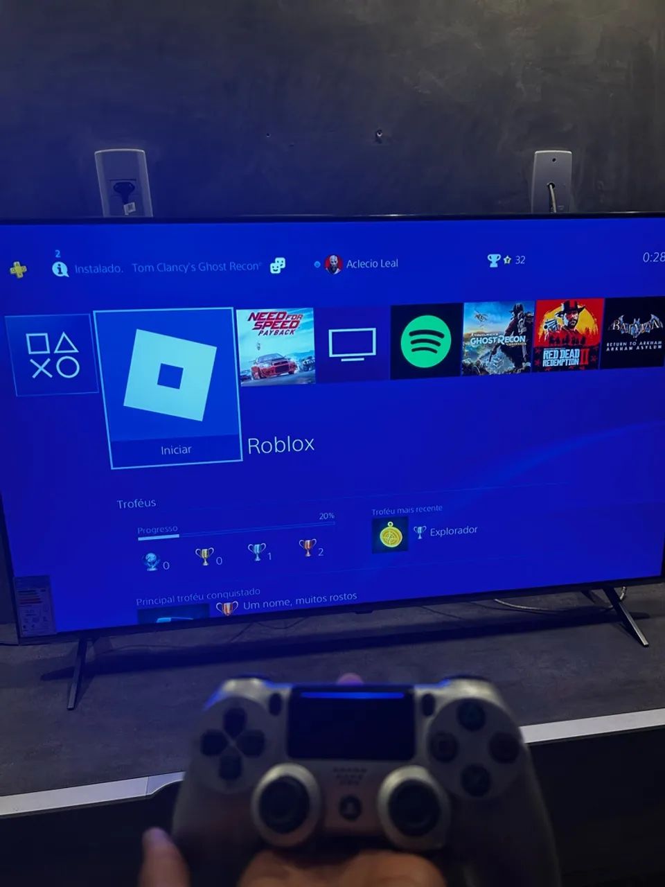 PS4 com 18 jogos e 2 controles  - Foto 5