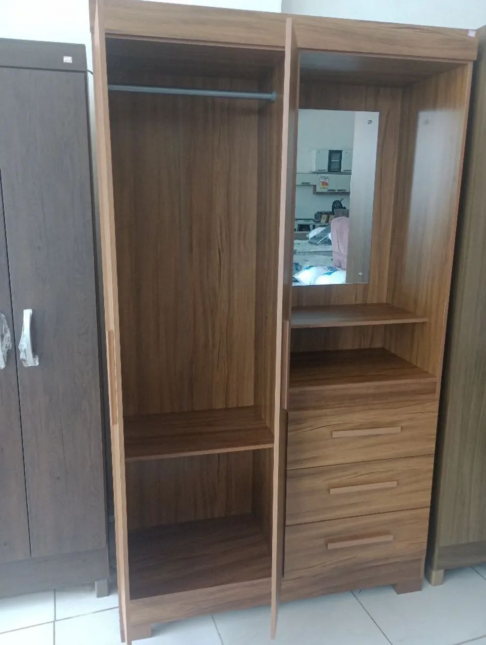 Roupeiro de solteiro NT 6020 Entrega e montagem grátis ? - Foto 2