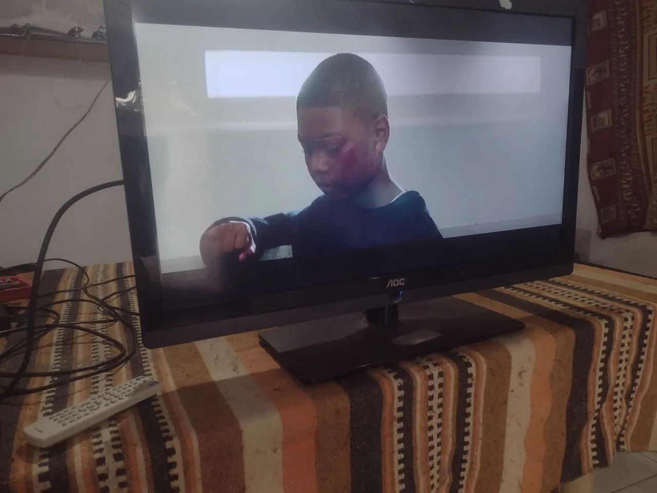 Vendo TV AOC 32 polegadas LED  - Foto 4
