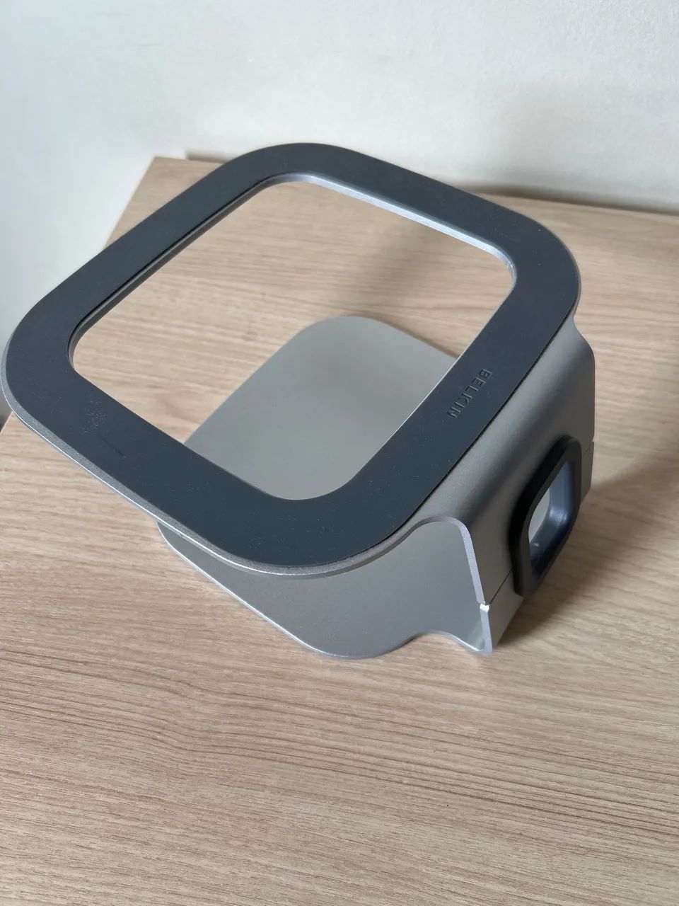 Suporte de alumínio para laptops e notebooks Belkin - Foto 3