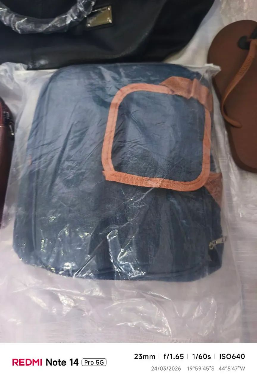Bolsa feminina mais brinde.  - Foto 5