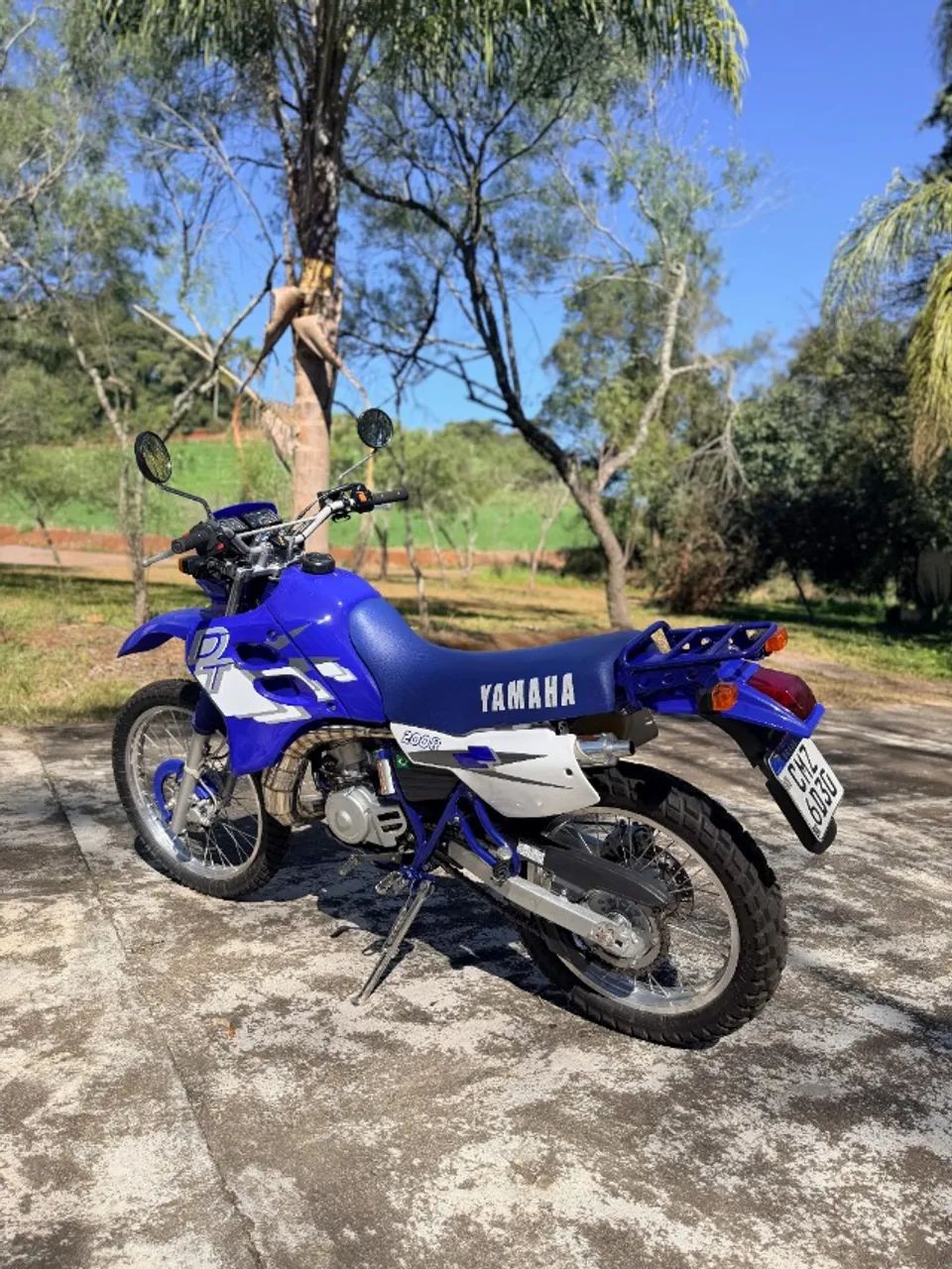 DT 200R 1998 - Foto 2