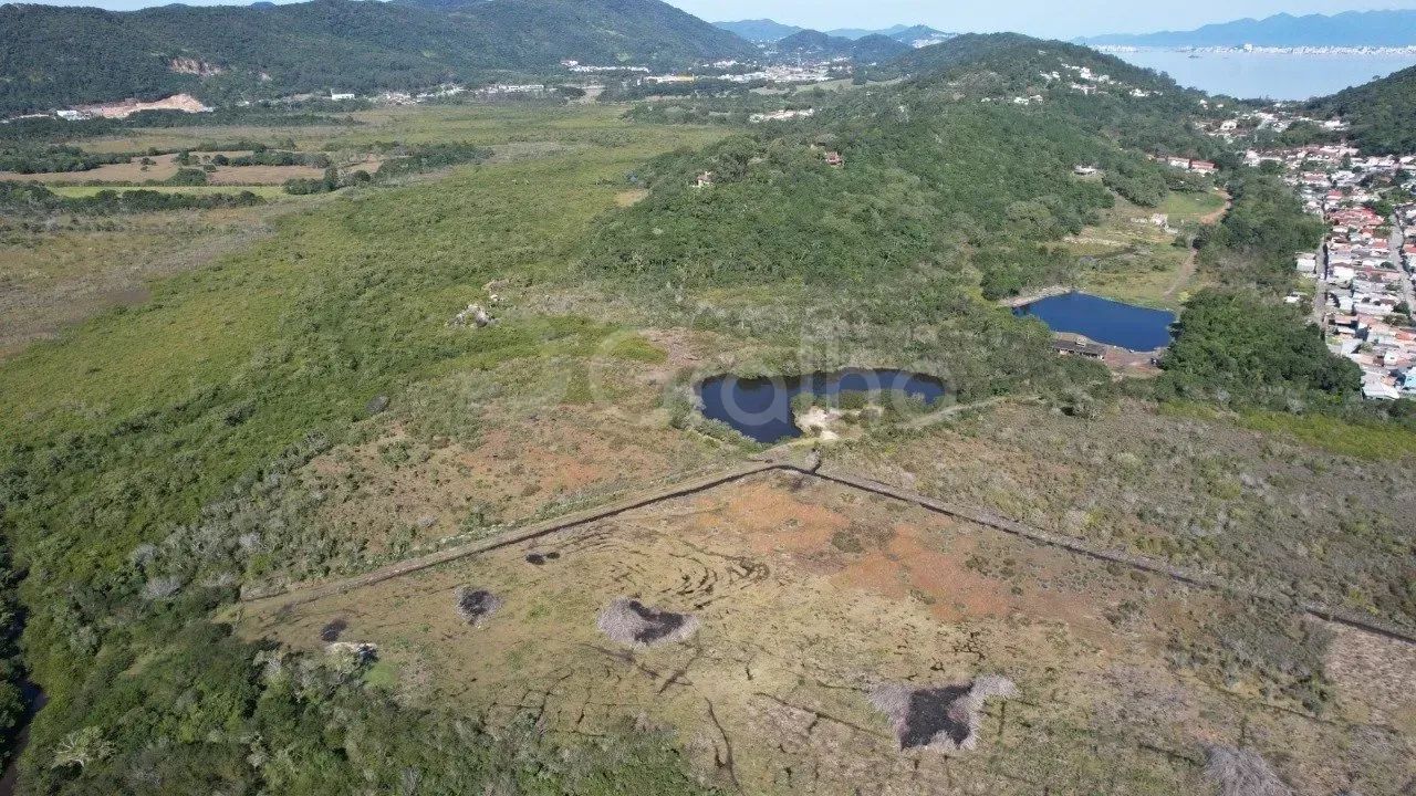 Imóvel para venda com 592992 metros quadrados em Sambaqui - Florianópolis - SC - Foto 2