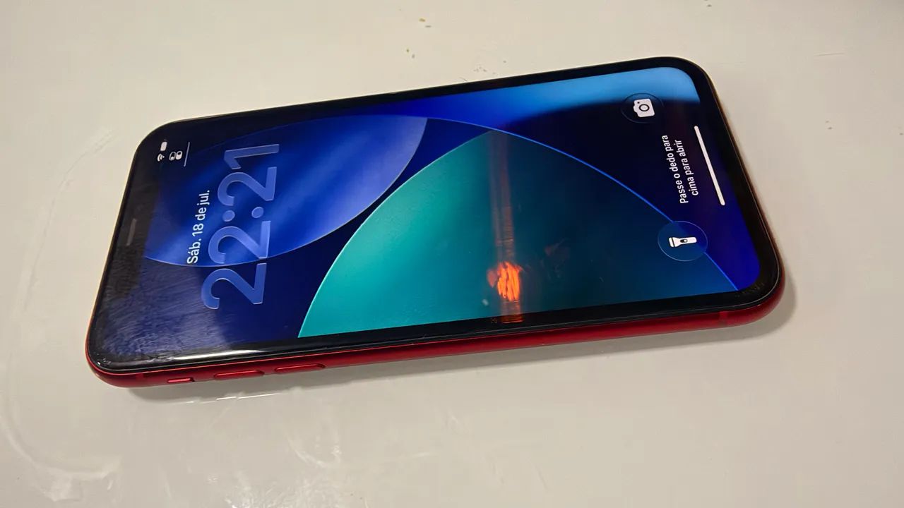 iPhone 11 red 128gb