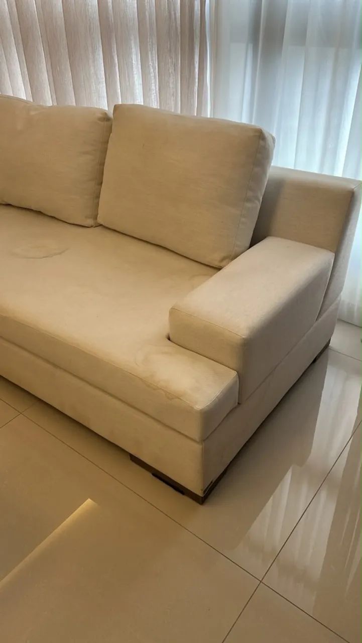 Sofá de canto modular em L + puff, marca Sierra - Foto 5