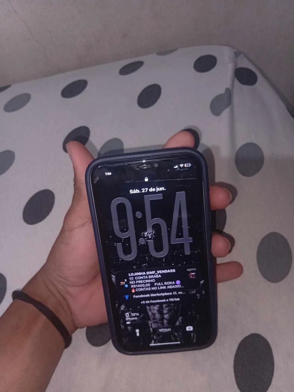 Vende-se iPhone 11