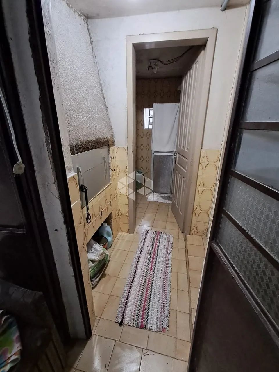 Casa de madeira com duas moradias - Foto 4