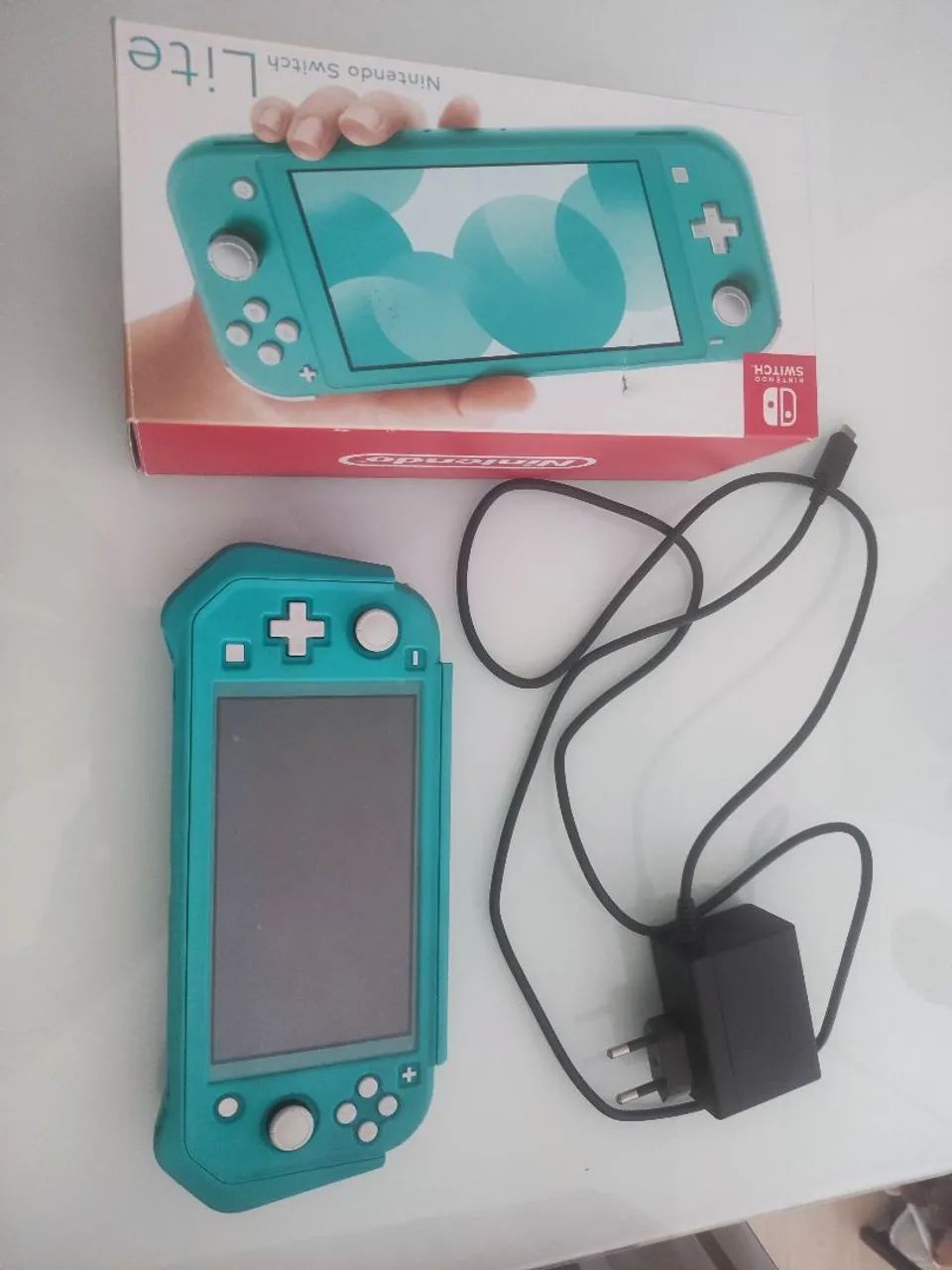 Nintendo Switch lite desbloqueado
