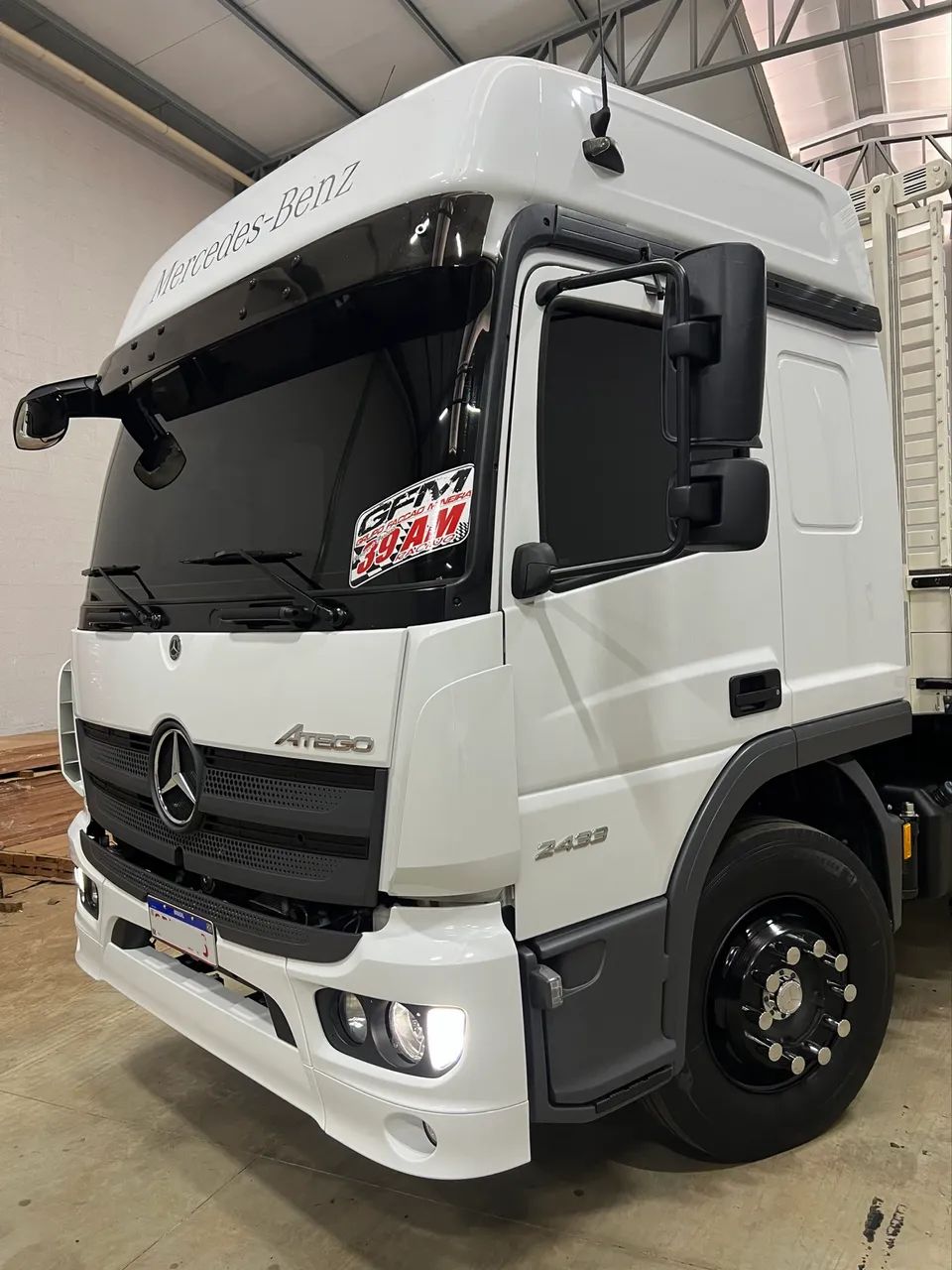 MB ATEGO 2433  - Foto 2