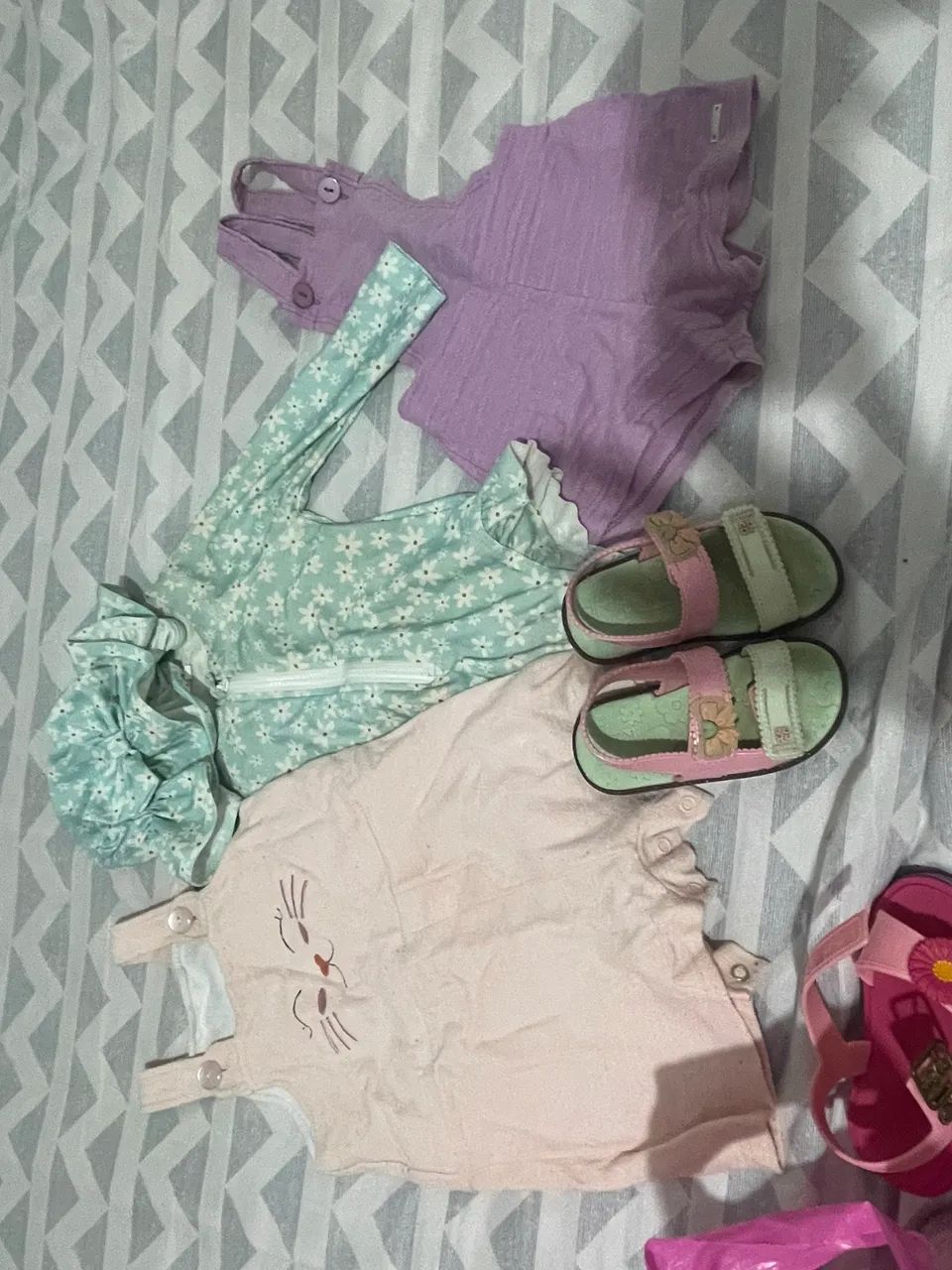 LOTE ROUPINHA MENIN