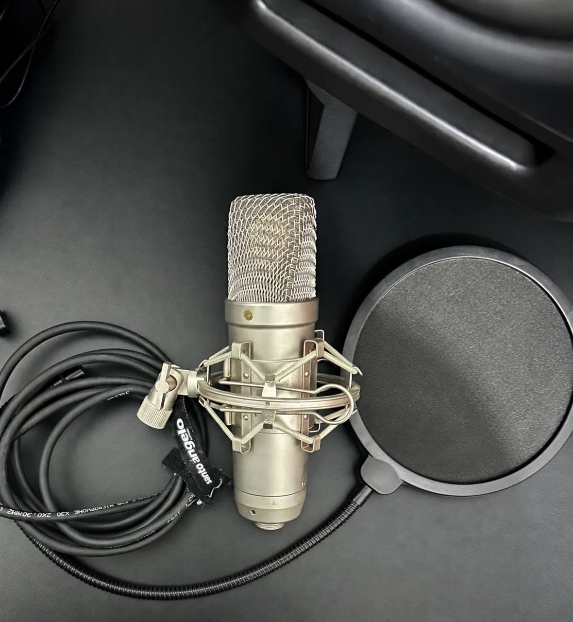 Microfone condensador rode nt1a 