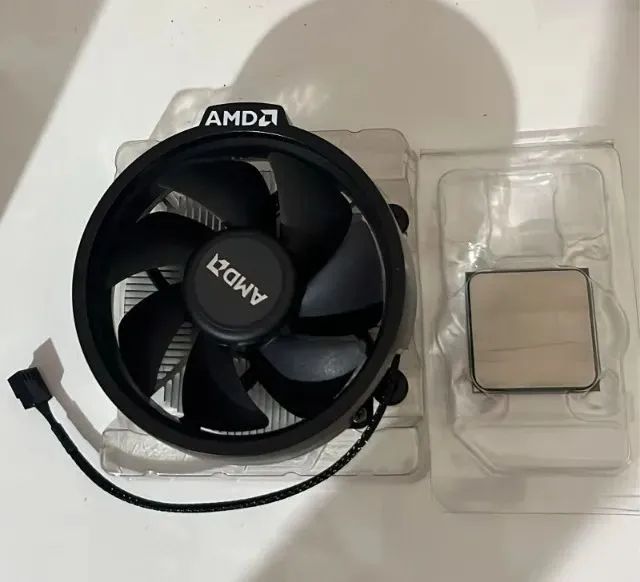 Processador AMD Ryzen 3 2200G - Vega 8 - Cooler AMD Wraith Stealth