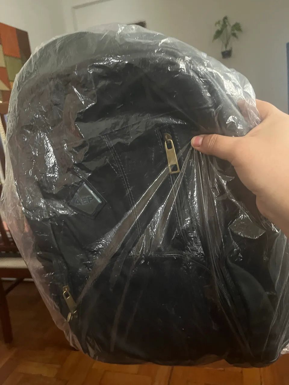 Mochila de couro legítimo nova - Foto 4