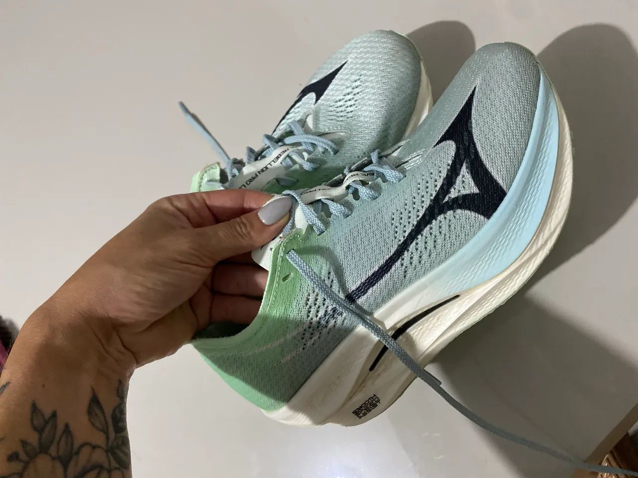 Mizuno wave  rebellion pro low - com placa 