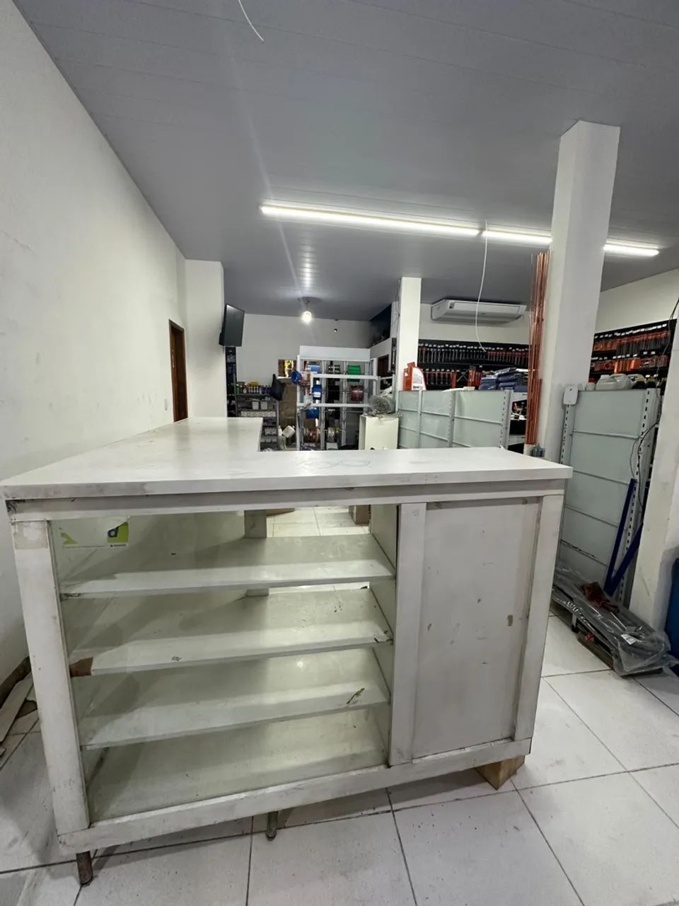 BALCÃO MDF BRANCO