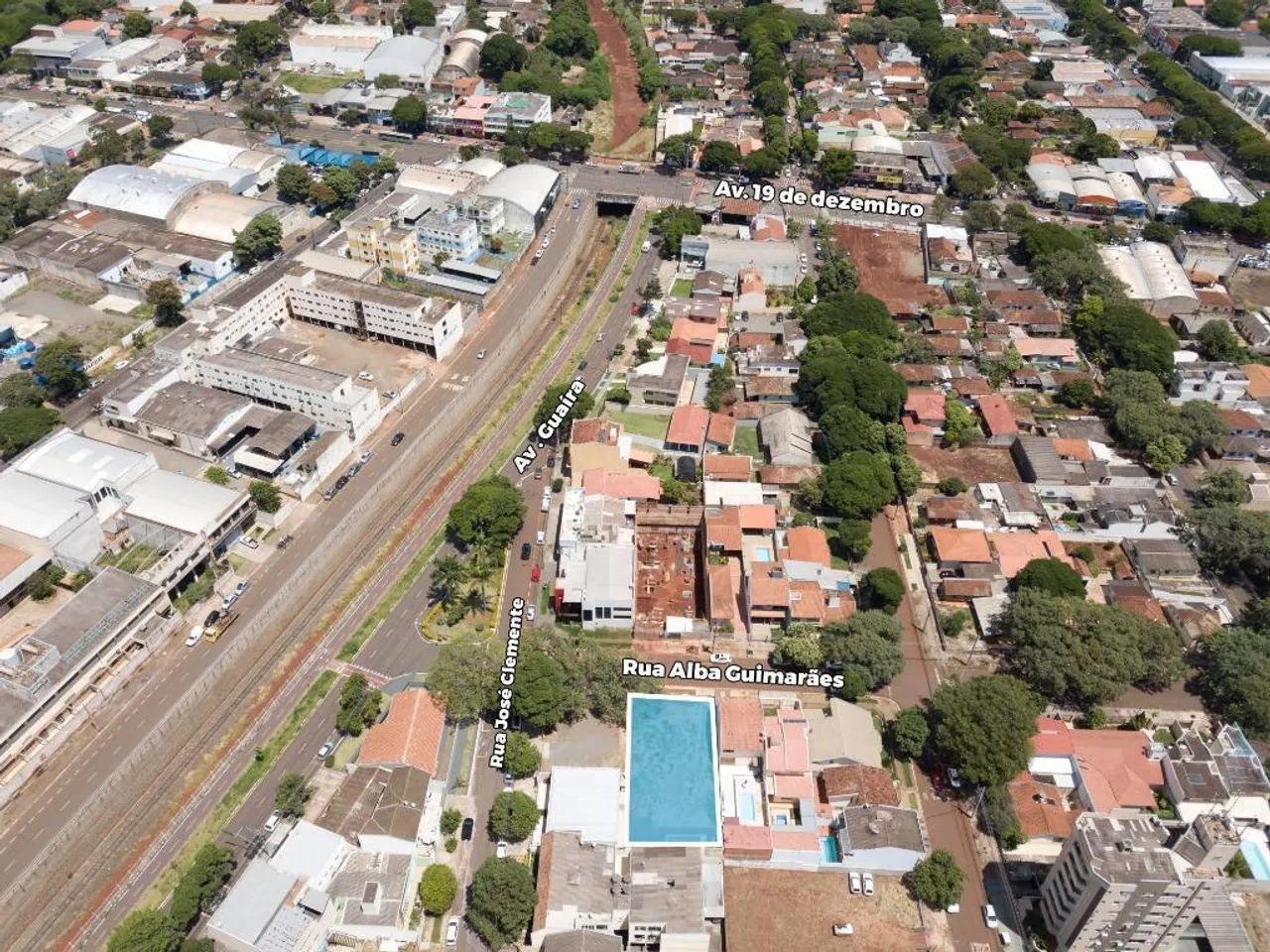 Terreno com 526.5 m² à Venda na Zona 07 - Maringá - Foto 3