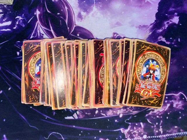 95 figurinhas card game de yu gi oh GX