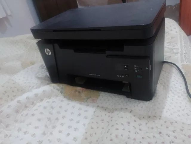 Impressora laser Hp semi-novo 