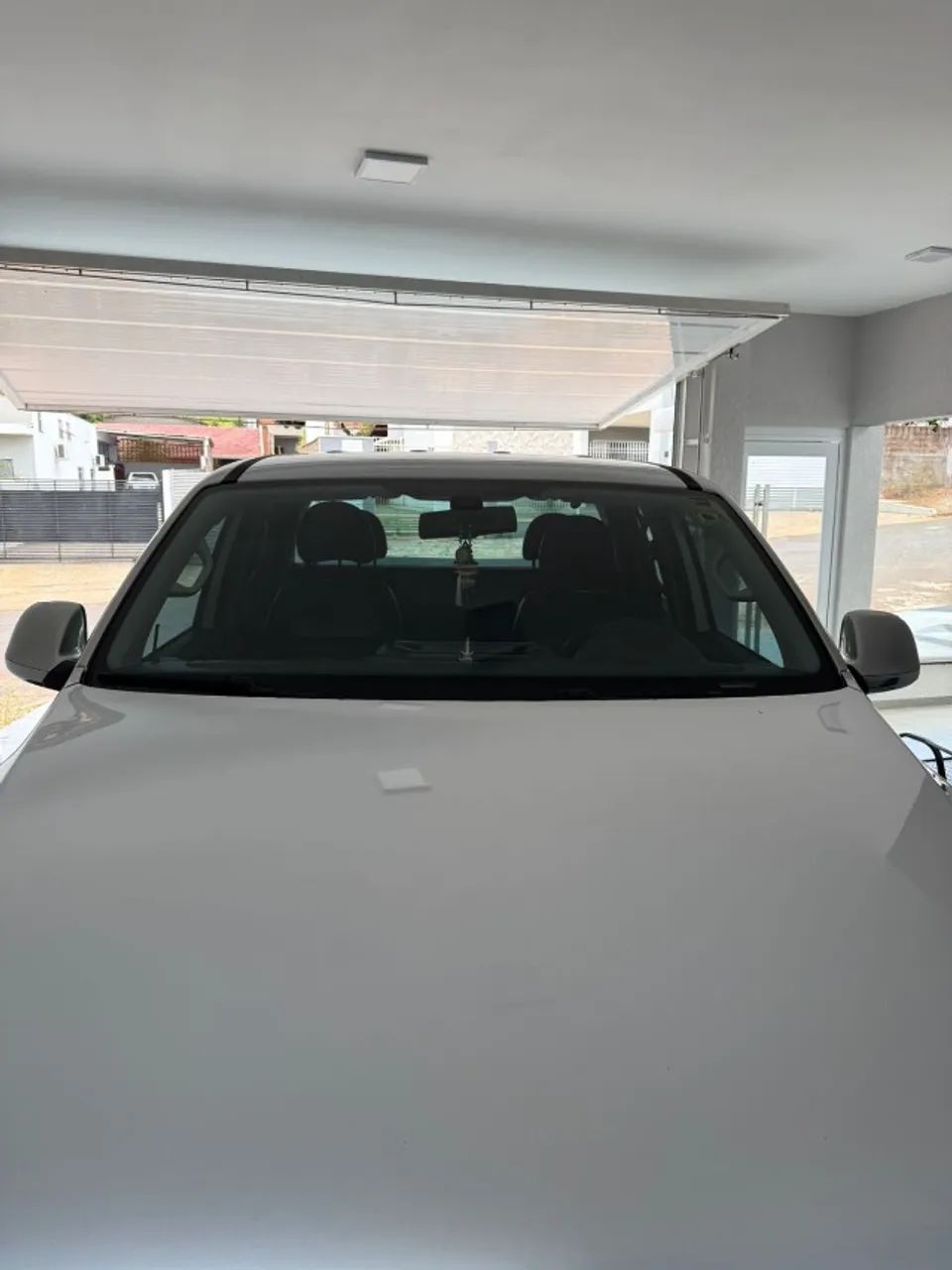 Volkswagen Amarok HIGH.CD 2.0 16V TDI 4X4 DIES. AUT 2013