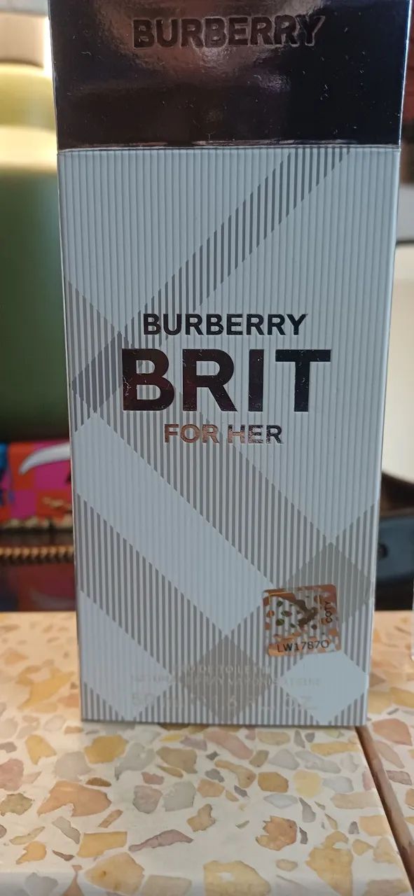 perfume brit for her burberry 50ml - Foto 3