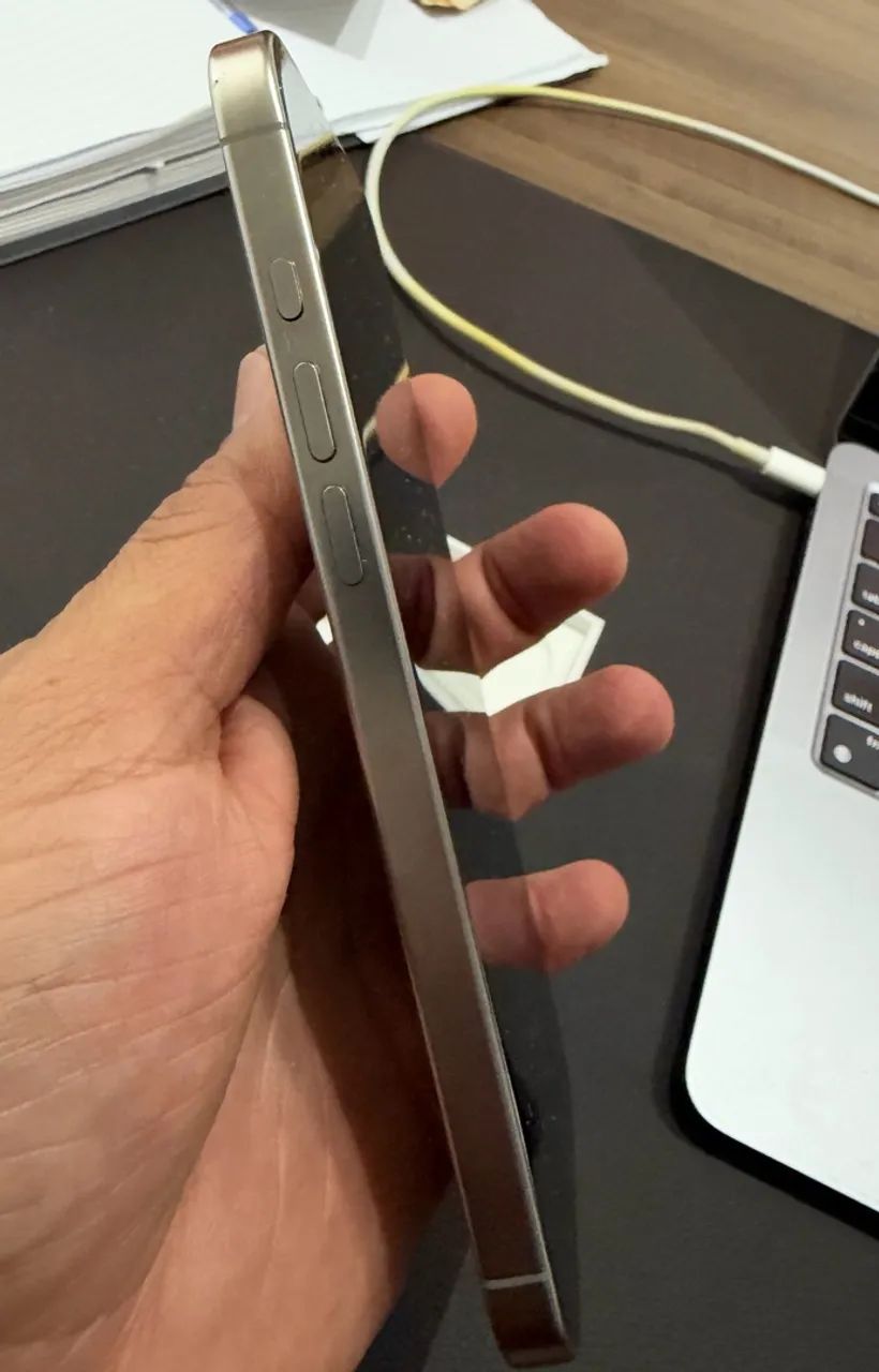 iPhone 16 Pro Max 256g - Foto 5