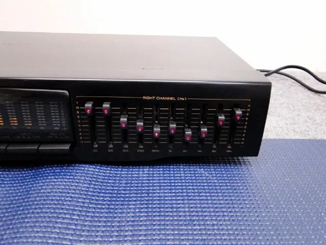 Equalizador Teac QEA 220 - Foto 3