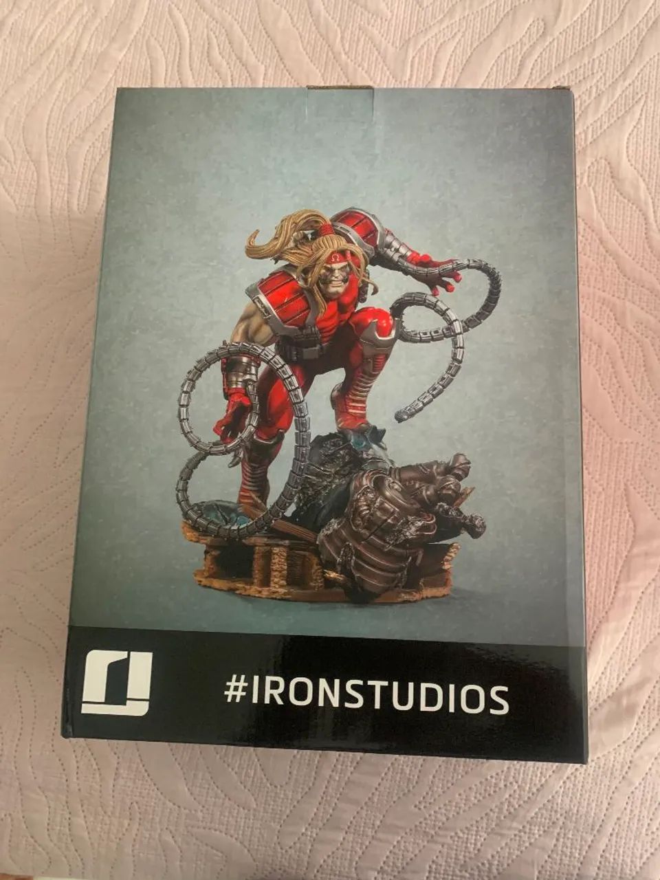 Omega red iro studio - reservado - Foto 3