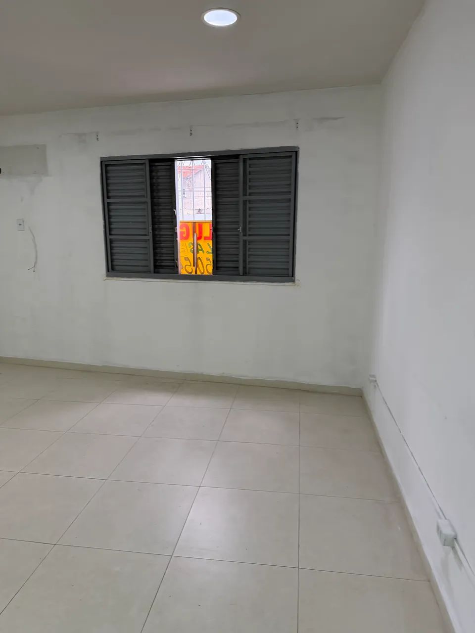 Alugo sala comercial - Marechal Hermes - Foto 4
