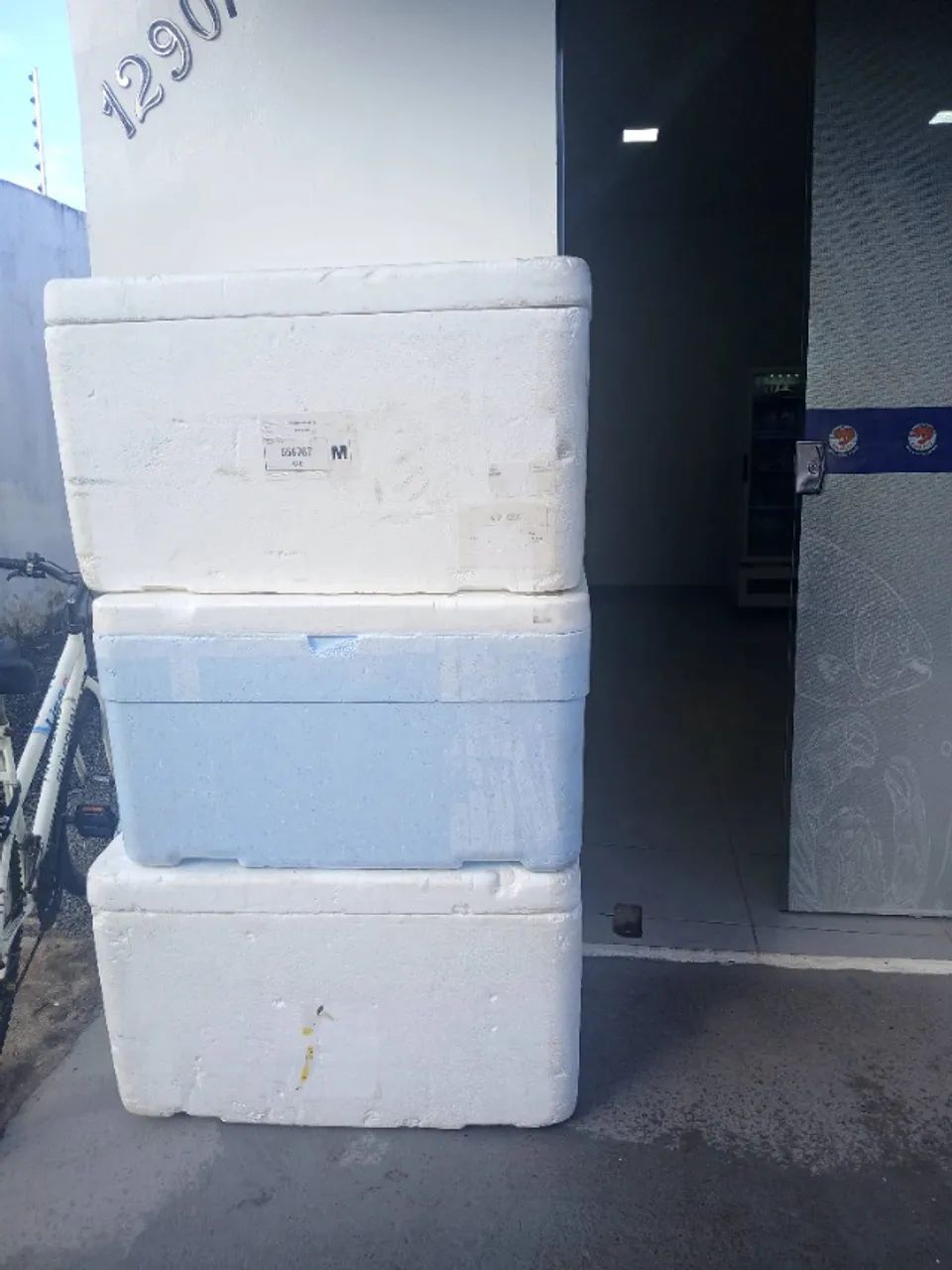 Caixa de isopor 120 l - Foto 3