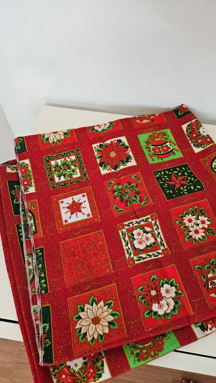 Toalha de mesa natalina - Foto 2