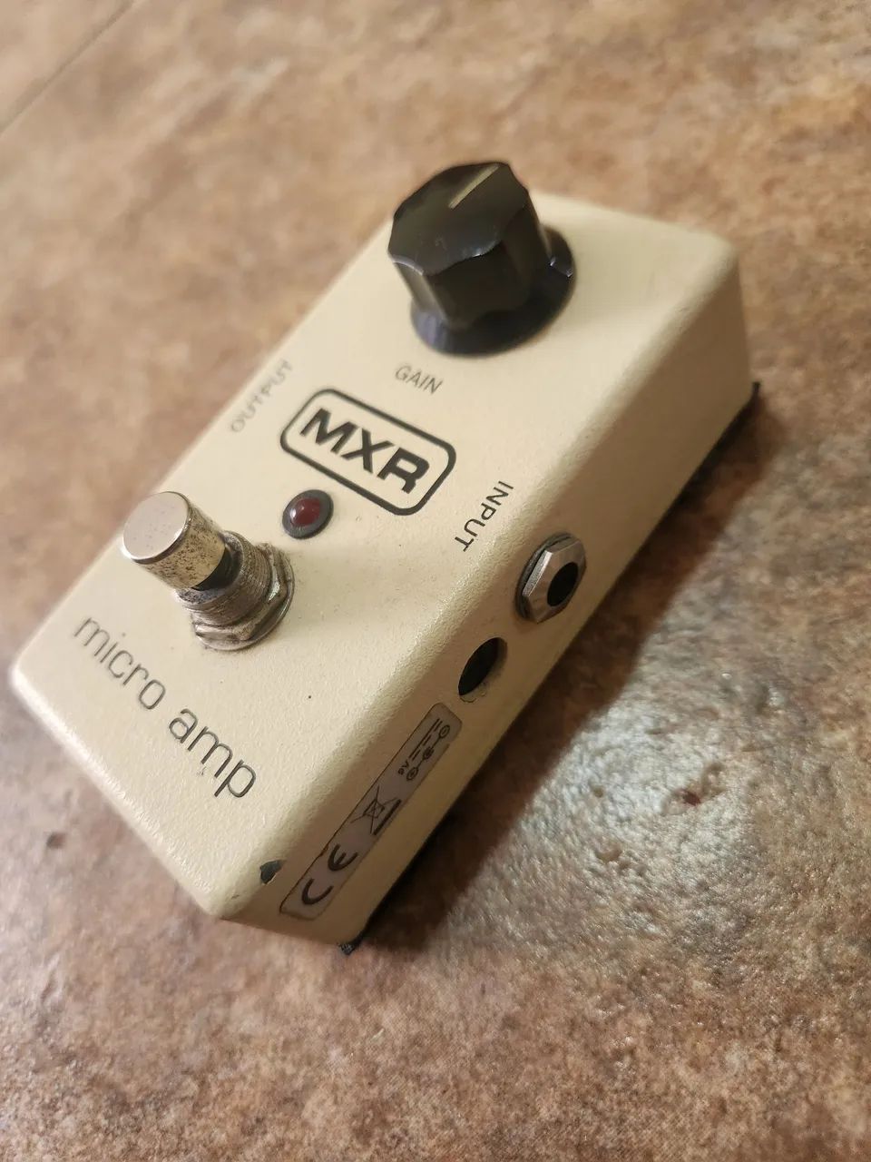 MXR micro amp