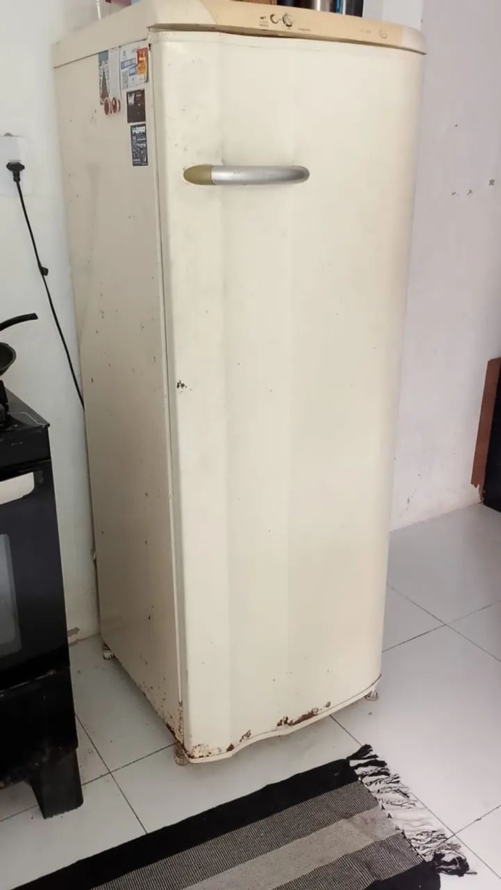 Geladeira Eletrolux