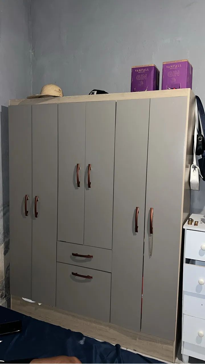Vende-se guarda roupa solteiro  - Foto 3