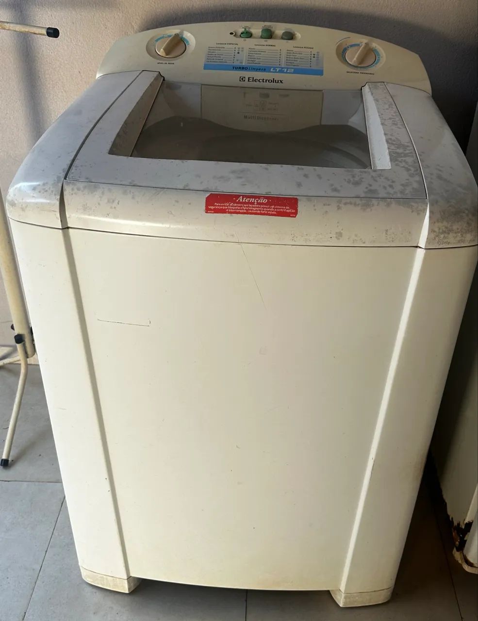 Lava-roupas Electrolux lt 12