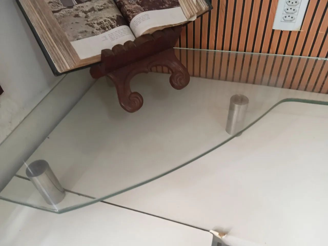 Escrivania grande  com gaveta e bau.  - Foto 5