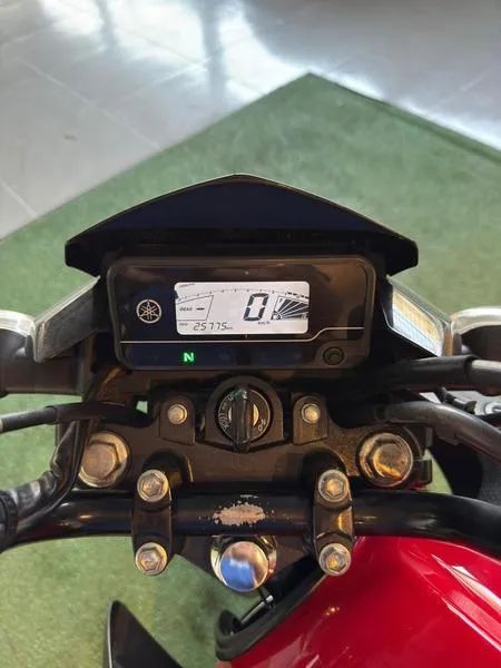 YAMAHA YBR150 FACTOR ED 2023 - Foto 5